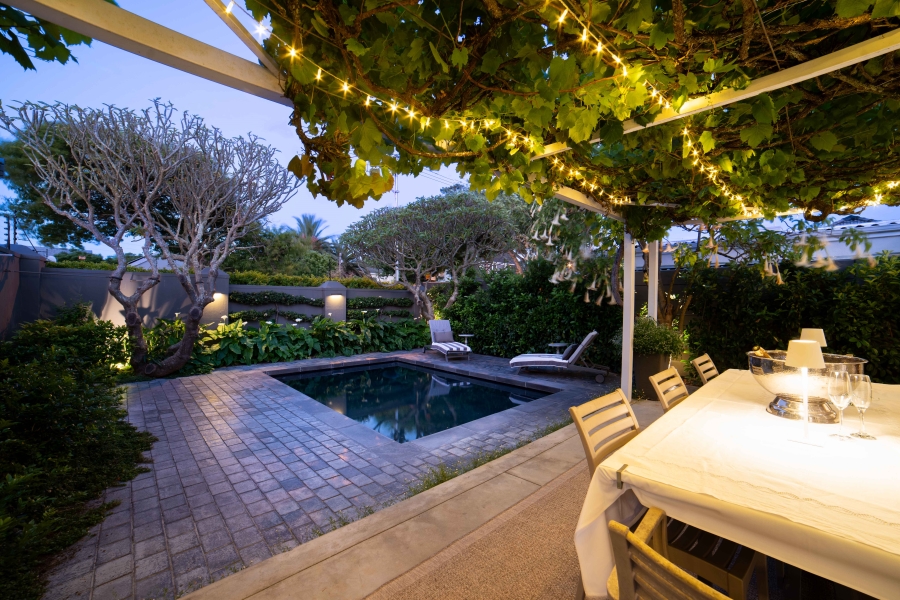 8 Bedroom Property for Sale in Claremont Western Cape